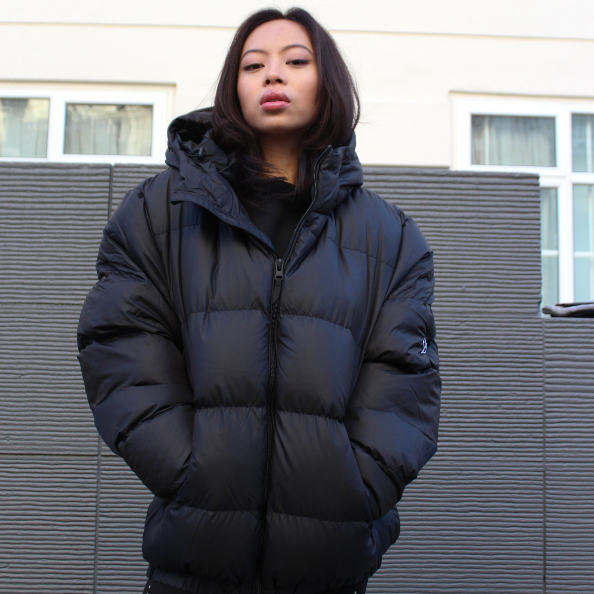 Oproject PADDED 効き HOODED DUFFLE COAT-BLACK